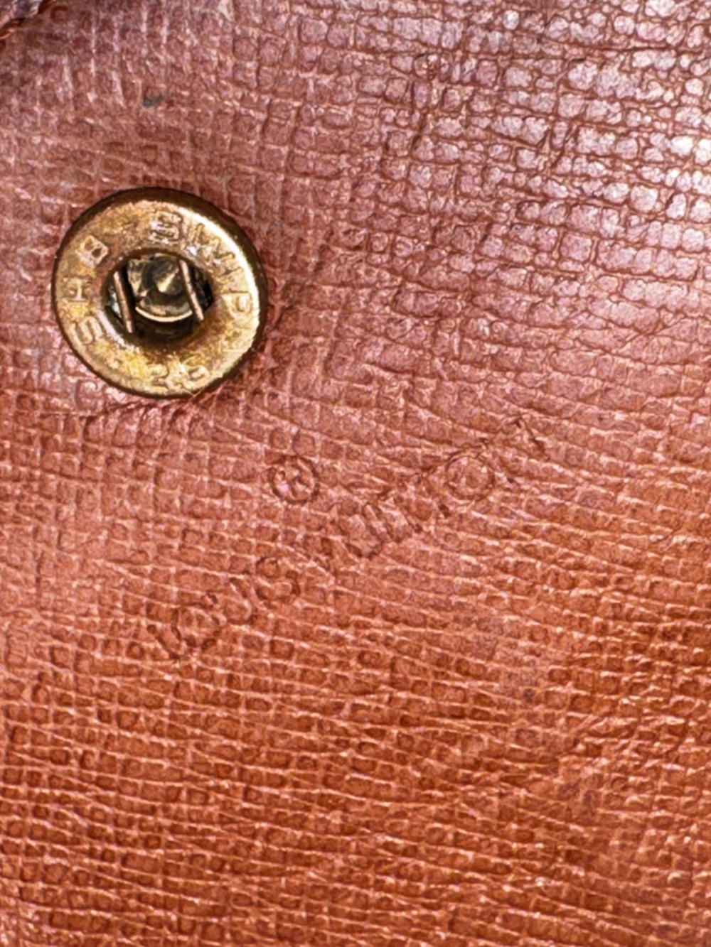 Louis Vuitton, beautiful vintage monogram international long wallet/Crossbody - Picture 12 of 15